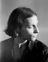 Closeness does not always lead to closeness.