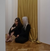 Closeness does not always lead to closeness. </br> Distance does not always lead to distance.